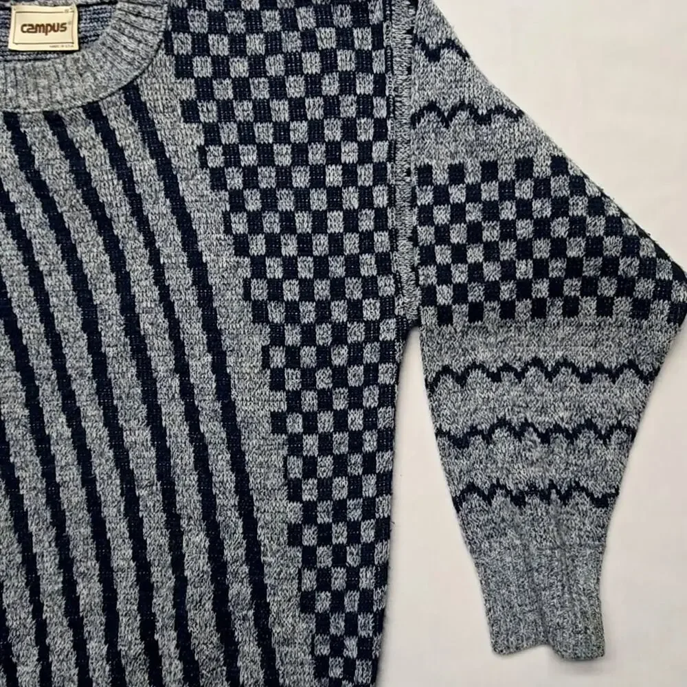 Vintage Checkered Pattern Sweater Campus Gray Blue Knit Mens Small 80s